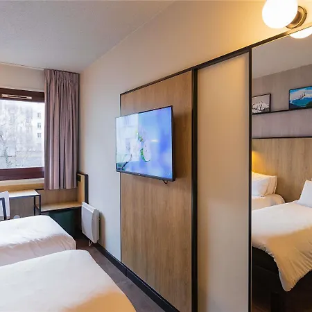 Ibis Gare Hotel 3*
