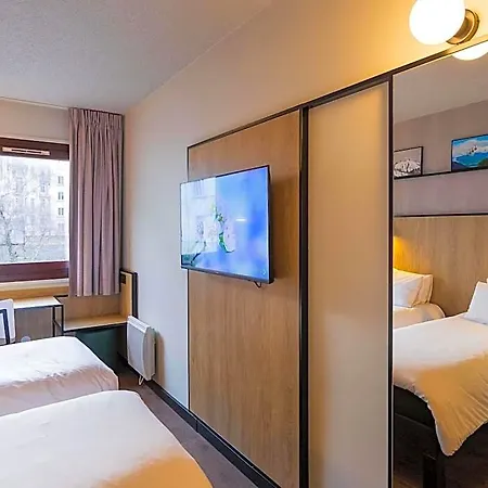 Ibis Gare 3*