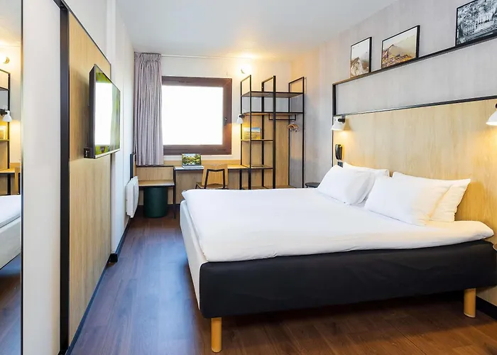 Ibis Gare Готель 3*